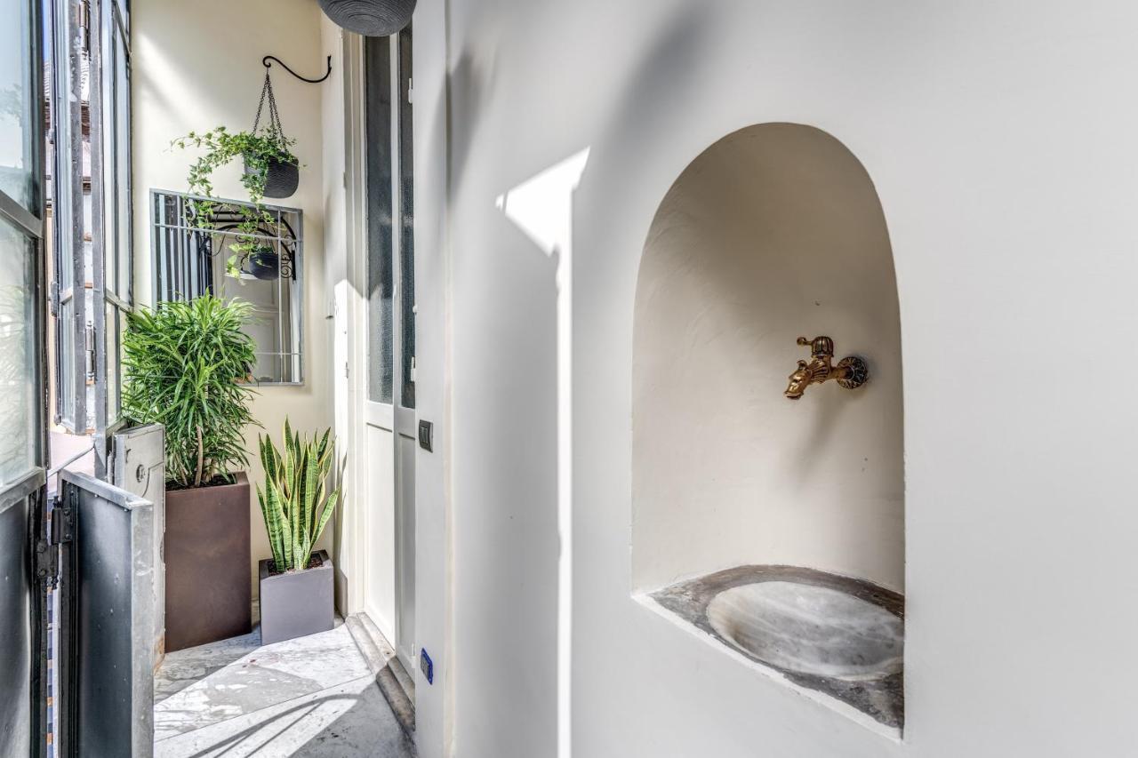 Heritage Miracle Suite Рим Экстерьер фото