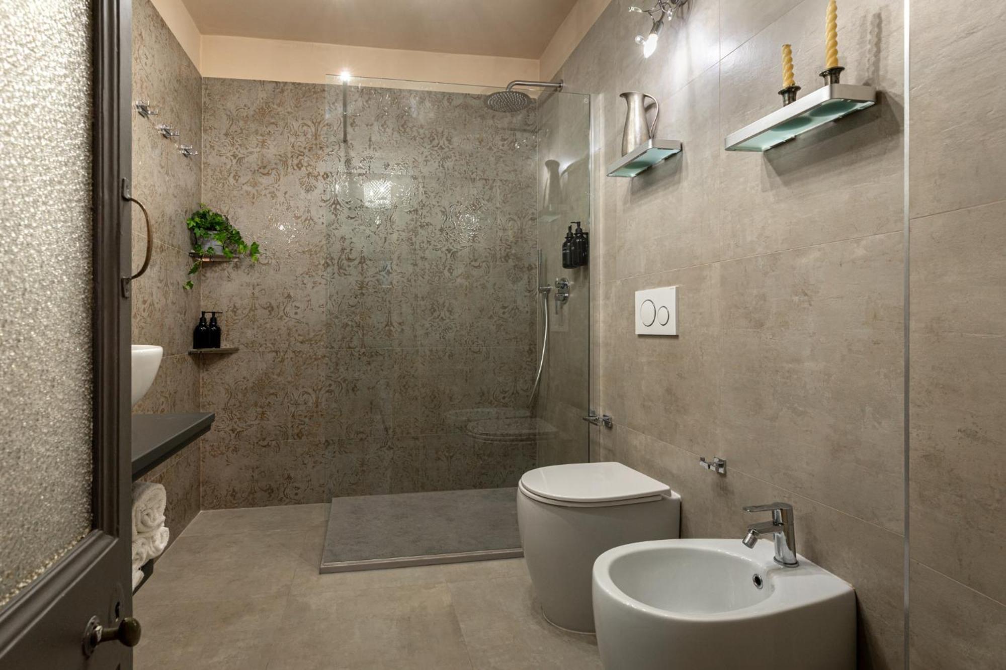 Heritage Miracle Suite Рим Экстерьер фото